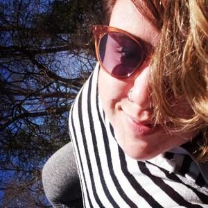 Meet your Posher, Abby